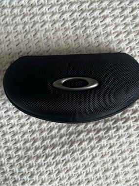 Oakley Black Textured Hard Sunglasses CASE ONLY with Silver Logo